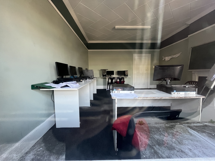Commercial Property for Sale in Southernwood Eastern Cape